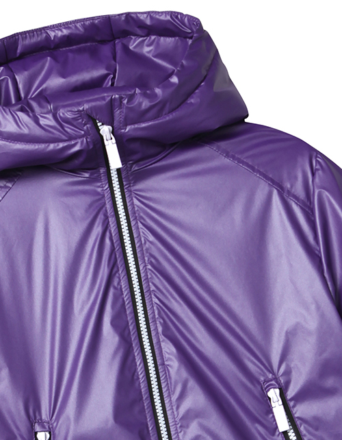 Купить фиолетовую демисезонную куртку с капюшоном