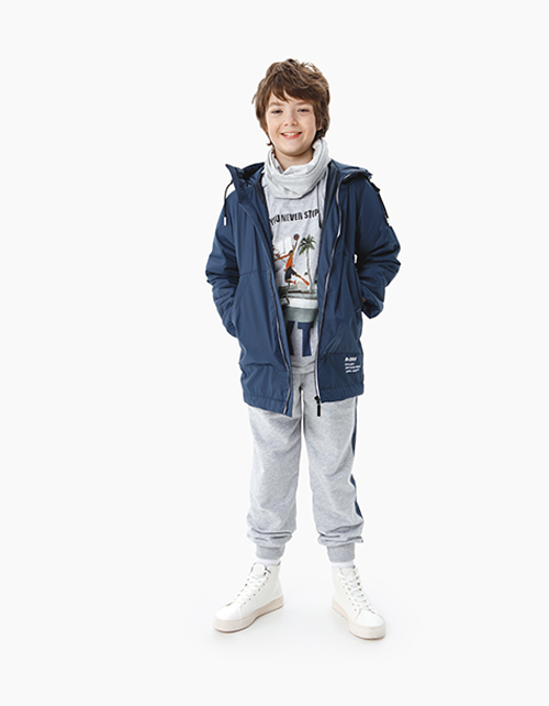 Купить темно-синюю утепленную куртку для мальчика