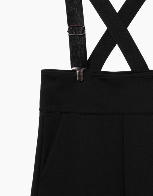 Купить черный школьный полукомбинезон для девочки