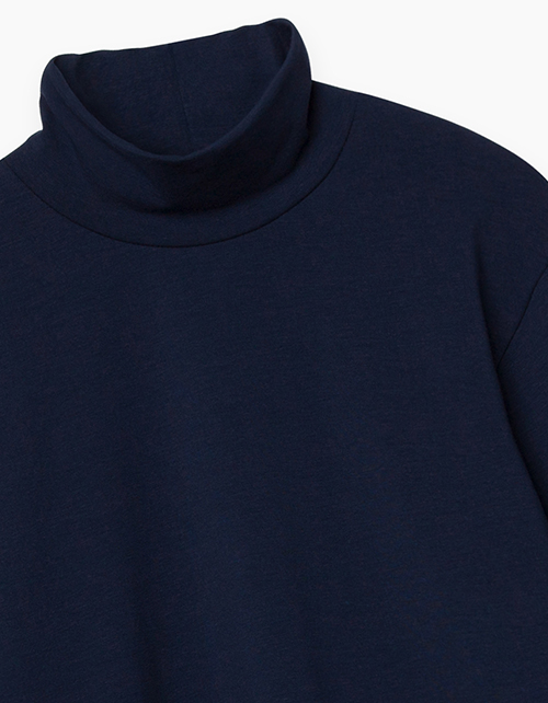 Темно-синий джемпер-водолазка для мальчика