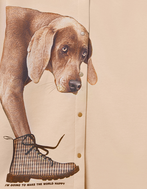 Свободная бежевая рубашка с принтом для девочки