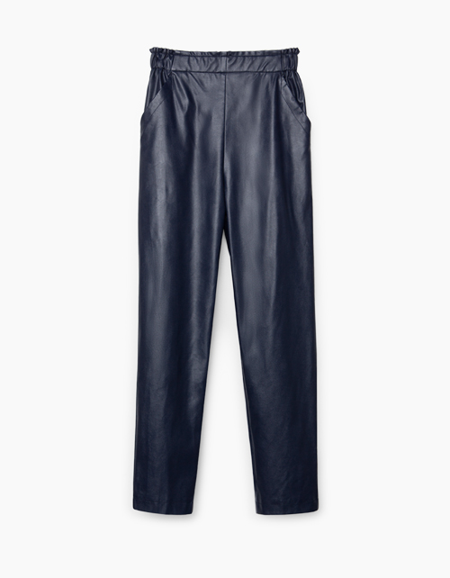 Темно-синие брюки-каррот из экокожи Темно-синие брюки-каррот из экокожи