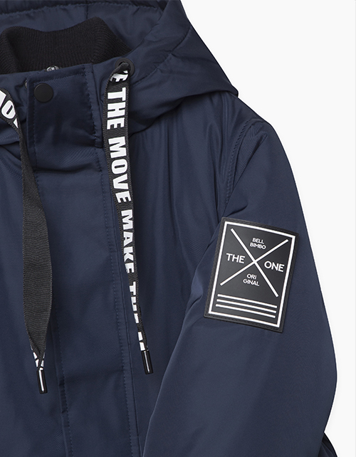 Темно-синяя зимняя куртка для мальчика