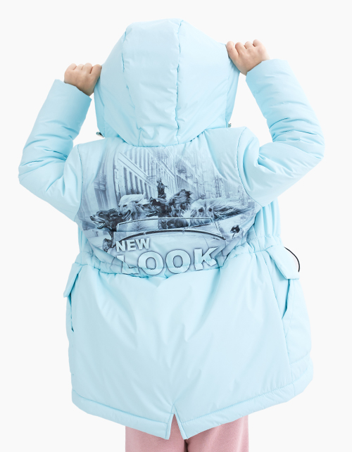 Мятная зимняя куртка для девочки