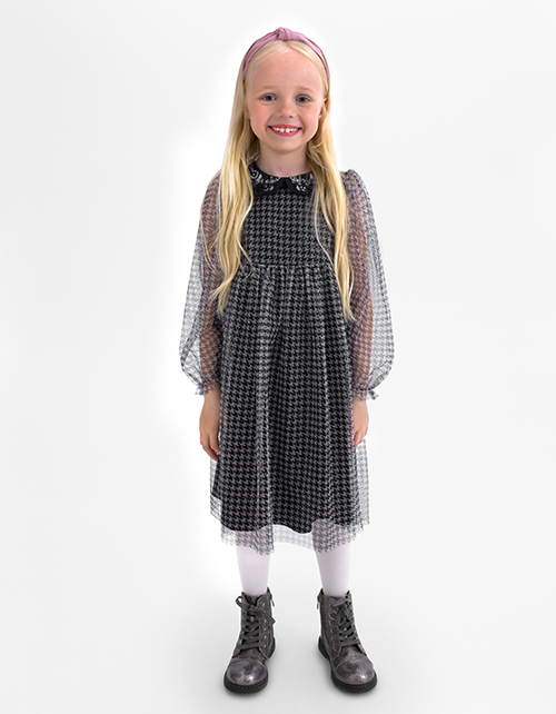 Черное нарядное платье А-силуэта Черное нарядное платье А-силуэта