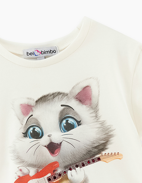 Молочная футболка для девочки