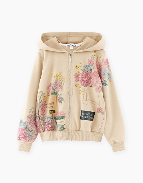 Светло-бежевая толстовка для девочки