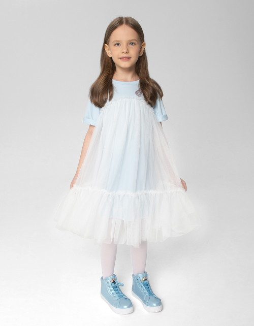 Светло-голубое летнее платье