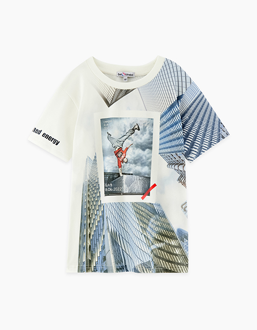 Молочная футболка для мальчика