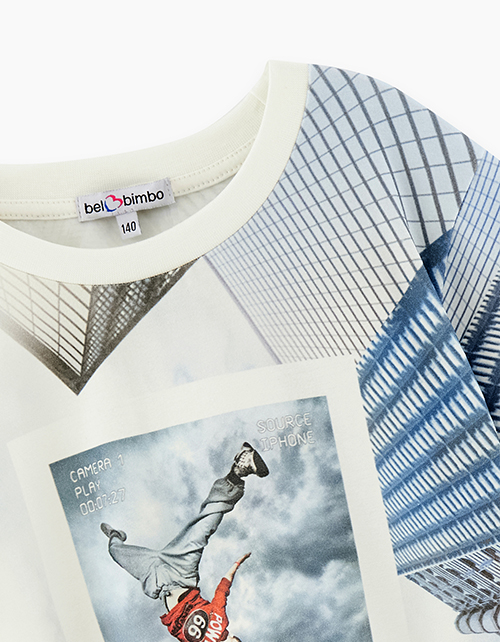 Молочная футболка для мальчика