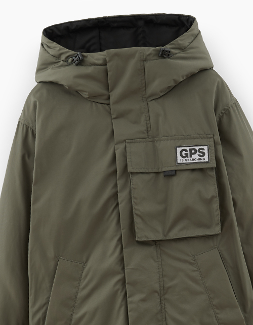 Осенняя куртка цвета хаки для мальчика