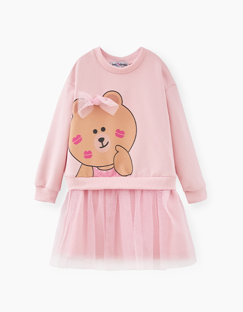 Светло-розовое платье с нарядной сеткой