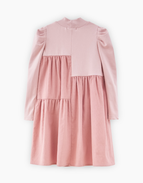 Темно-розовое платье с длинным рукавом Темно-розовое платье с длинным рукавом