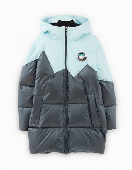 Стильная зимняя куртка для девочки