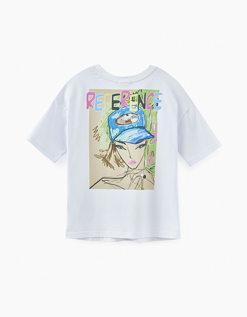 Стильная белая футболка для девочки