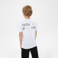 Стильная белая футболка для мальчика