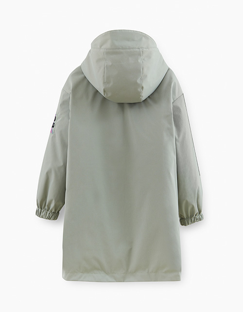 Весенняя куртка для девочки