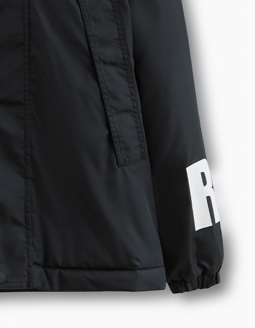 Весенняя куртка для мальчика