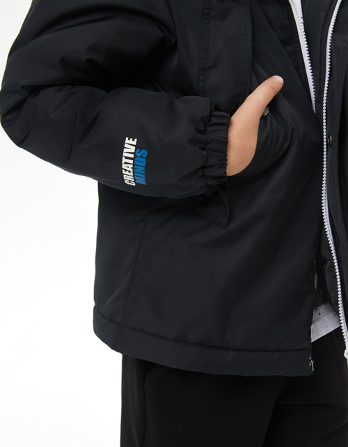 Весенняя куртка для мальчика