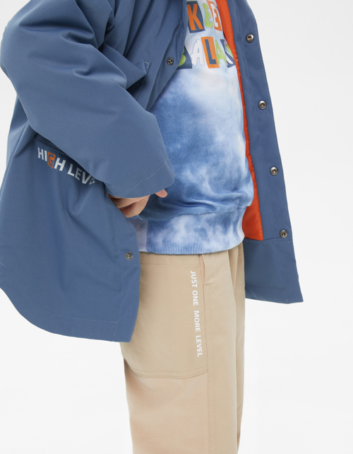 Прямые бежевые брюки для мальчика