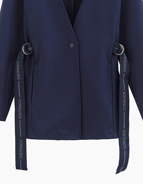 Удлинённый тёмно-синий пиджак для девочки