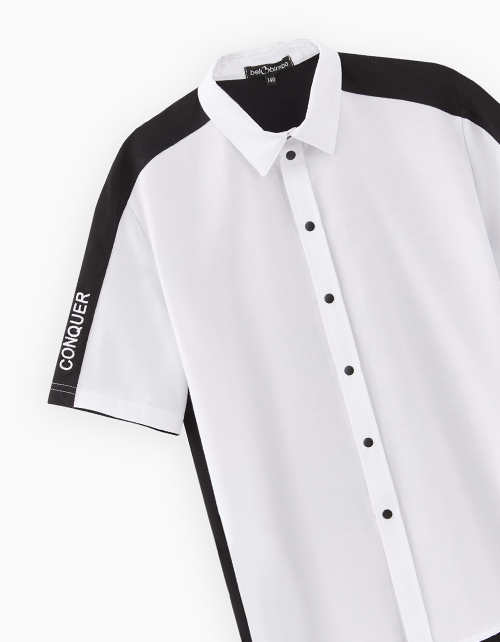 Школьная рубашка с коротким рукавом