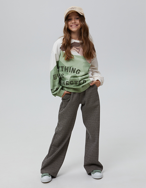 Брюки в клетку для девочки