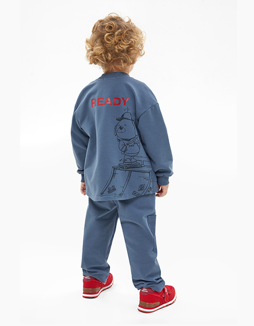 Стильный бомбер в оттенке деним для мальчика