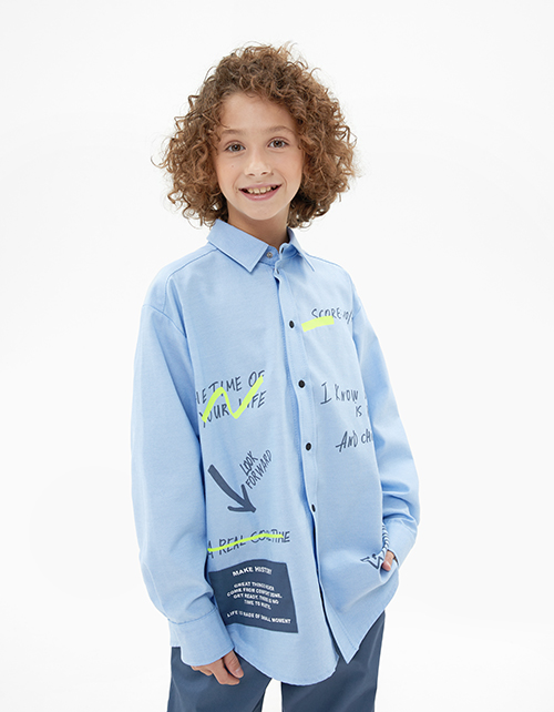 Светло-голубая рубашка для мальчика Светло-голубая рубашка для мальчика
