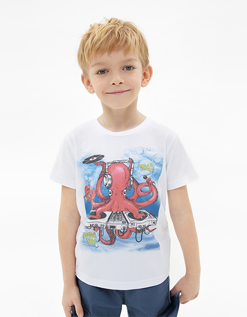 Белая футболка для мальчика Белая футболка для мальчика