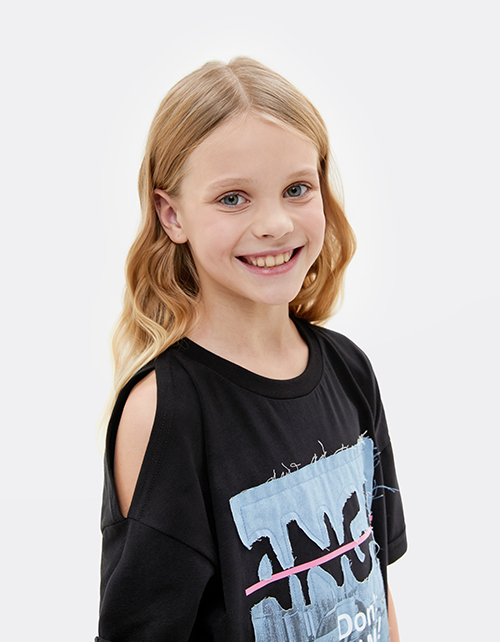 Чёрное платье-футболка для девочки