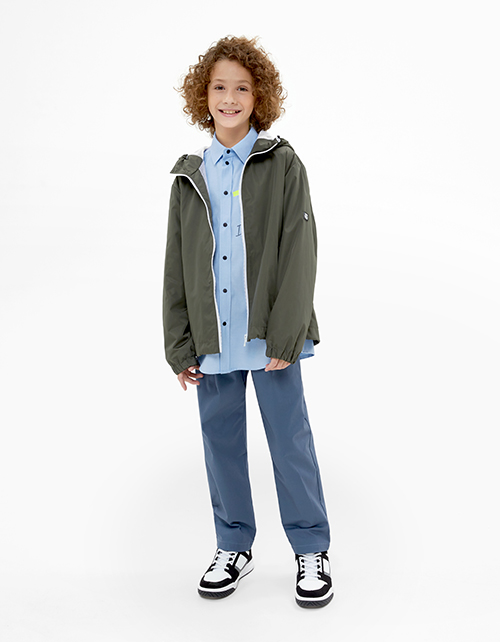 Ветровка оттенка хаки для мальчика