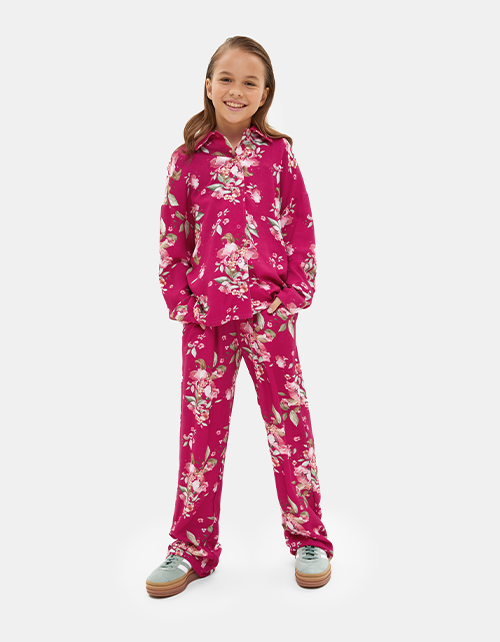 Стильная рубашка для девочки