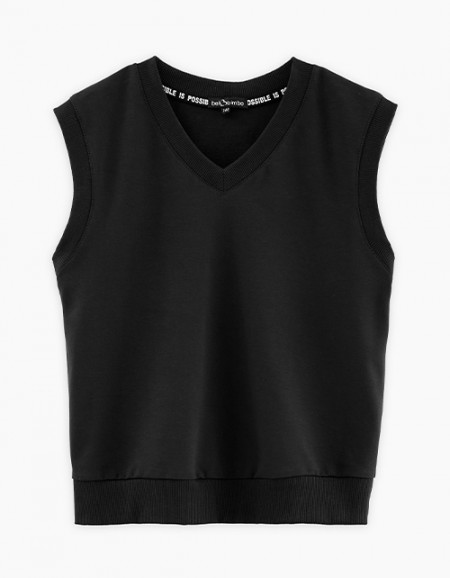 Чёрный школьный жилет для мальчика Чёрный школьный жилет для мальчика