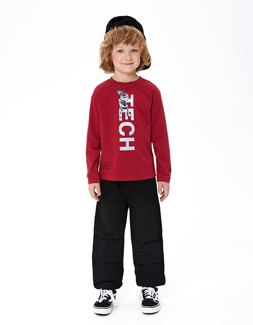 Дизайнерский лонгслив для мальчика Дизайнерский лонгслив для мальчика