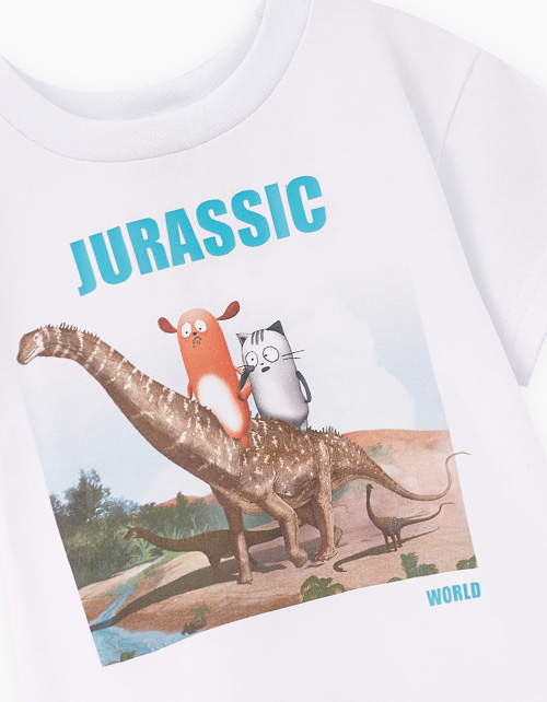 Белая футболка для мальчика