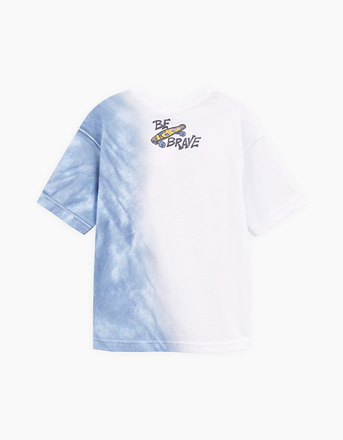 Белая футболка для мальчика