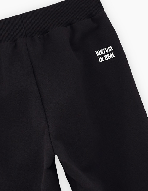 Чёрные брюки-джоггеры для мальчика