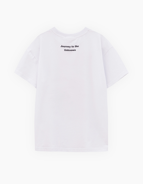 Белая футболка для мальчика