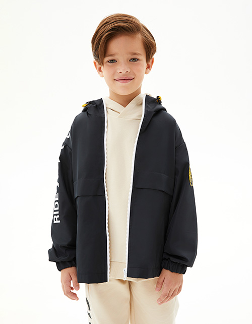 Куртка ветровка для мальчика Куртка ветровка для мальчика