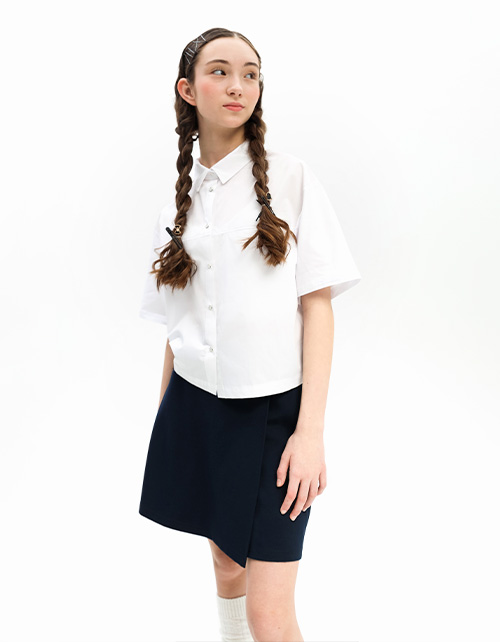 Белая кроп-рубашка для девочки Белая кроп-рубашка для девочки