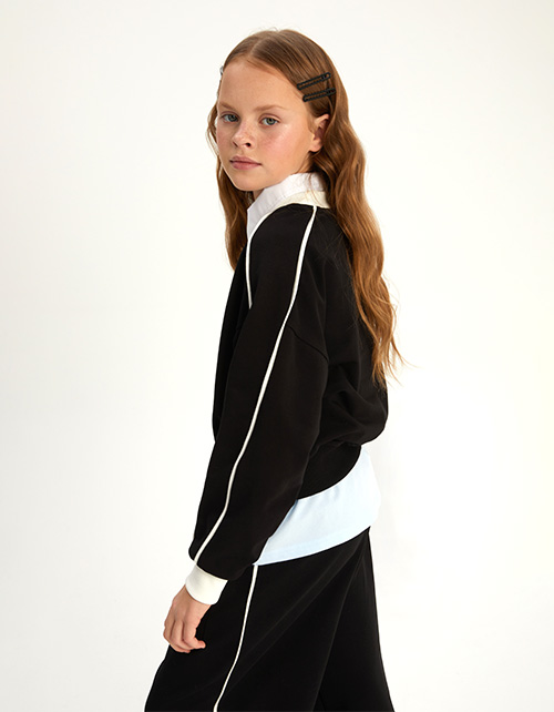 Чёрный свитшот для девочки