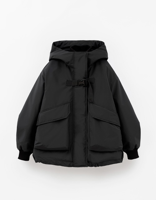 Чёрная осенняя куртка