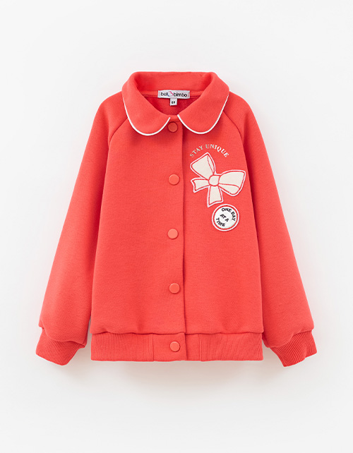 Яркий жакет для девочки