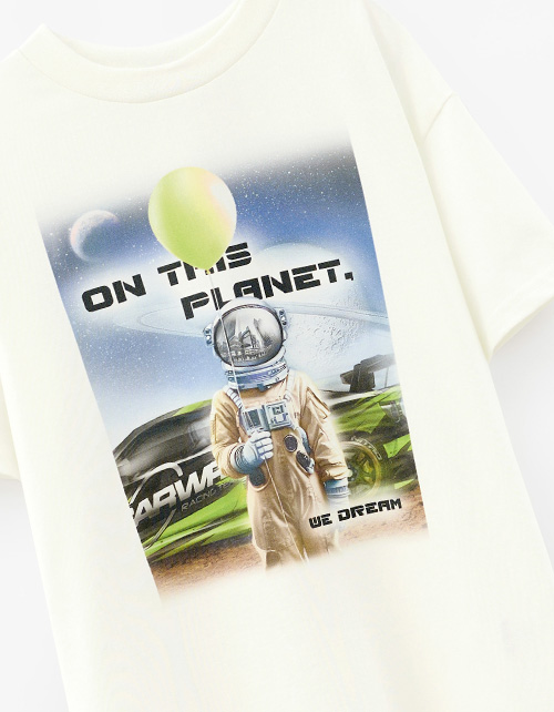 Дизайнерская футболка для девочки