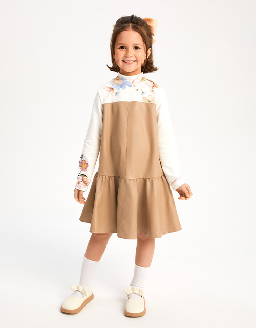 Стильное платье для девочки Стильное платье для девочки