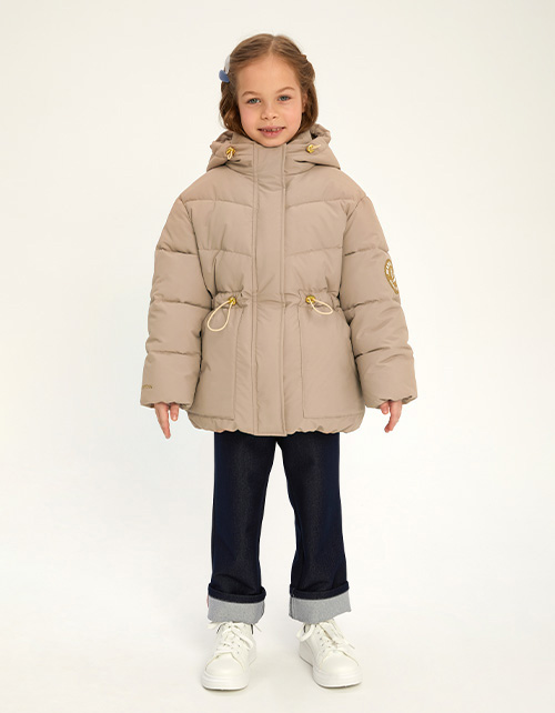 Бежевая зимняя куртка для девочки