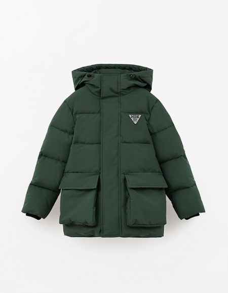 Тёмно-зелёная зимняя куртка для мальчика