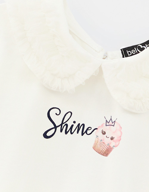 Нарядная футболка для девочки