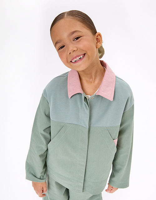 Жакет в утилитарном стиле для девочки